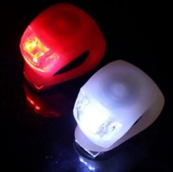 Merkloos Dutch Gadgets - Fietslampjes LED - Set Wit En Rood - Inclusief Batterijen -Fietsen Kortingswinkel 1200x1197 5