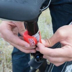 Merkloos Dutch Gadgets - Fietslampjes LED - Set Wit En Rood - Inclusief Batterijen -Fietsen Kortingswinkel 1200x1200 230