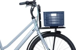 Basil Fietskrat S - Klein - 17.5 Liter - Blauw -Fietsen Kortingswinkel 1200x797 1