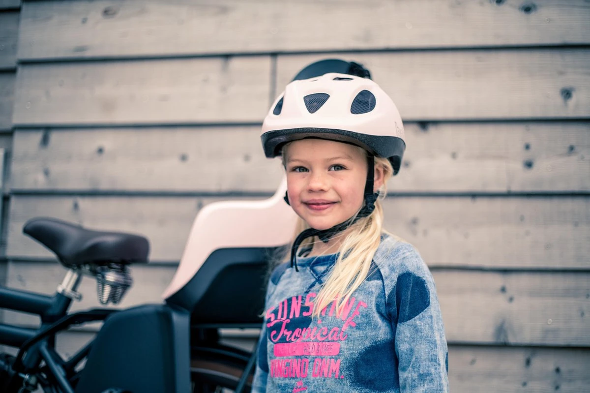 Bobike GO Helm - Maat XS - Cotton Candy Pink 2 Bobike GO Helm - Maat XS - Cotton Candy Pink - Afbeelding 2