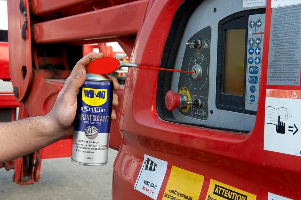 WD-40 Specialist® Droogsmeerspray Met PTFE - 250ml - Teflon Spray - Smeermiddel - Beschermt Effectief Tegen Dagelijkse Slijtage 4 WD-40 Specialist® Droogsmeerspray Met PTFE - 250ml - Teflon Spray - Smeermiddel - Beschermt Effectief Tegen Dagelijkse Slijtage - Afbeelding 4