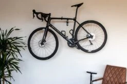 BBB Cycling WallMount Fiets Ophangbeugel - Wandmontage - Ophanghaak - Fietsdrager - Inklapbaar - Zwart - BTL-93 9 BBB Cycling WallMount Fiets Ophangbeugel - Wandmontage - Ophanghaak - Fietsdrager - Inklapbaar - Zwart - BTL-93 -Fietsen Kortingswinkel 1200x800 23