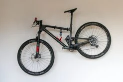 BBB Cycling WallMount Fiets Ophangbeugel - Wandmontage - Ophanghaak - Fietsdrager - Inklapbaar - Zwart - BTL-93 10 BBB Cycling WallMount Fiets Ophangbeugel - Wandmontage - Ophanghaak - Fietsdrager - Inklapbaar - Zwart - BTL-93 -Fietsen Kortingswinkel 1200x800 24