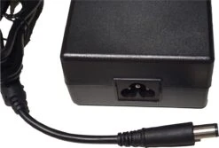 Vogue Basic 36v Lader, Oplader -Fietsen Kortingswinkel 1200x811 3