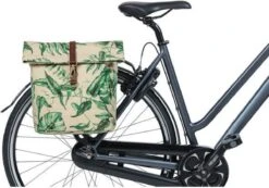 Basil Bloom Field Dubbele Fietstas - 28-35 Liter - Blauw -Fietsen Kortingswinkel 1200x840
