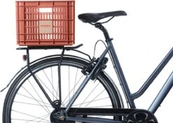 Basil Fietskrat M - Medium - 29.5 Liter - Rood 13 Basil Fietskrat M - Medium - 29.5 Liter - Rood -Fietsen Kortingswinkel 1200x855 1