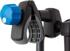 XLC Azura LED Fietsendrager - 2 Fietsen - E-Bike - 13/7 Polig -Fietsen Kortingswinkel 1200x880 2