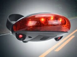 Fiets Achterlicht - LED Licht Met Laser - Fiets Lamp - Waterdicht - Racefiets Verlichting - Inclusief Batterijen - Rheme -Fietsen Kortingswinkel 1200x891