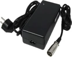 Universele Fietsaccu Lader - Elektrische Fietsoplader - 24V - 2A - Met XLR 3 Pins Stekker 8 Universele Fietsaccu Lader - Elektrische Fietsoplader - 24V - 2A - Met XLR 3 Pins Stekker -Fietsen Kortingswinkel 1200x955 3