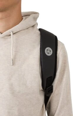 AGU Rugzak Shelter - Zwart - 21L - Waterdicht - Roll-top -Fietsen Kortingswinkel 760x1200 2