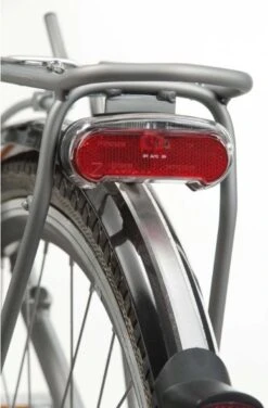 AXA Riff Battery - Fiets Achterlicht - LED Fietsverlichting Op Batterij - Auto On/off Systeem - 50-80 Mm - Rood -Fietsen Kortingswinkel 788x1200 2