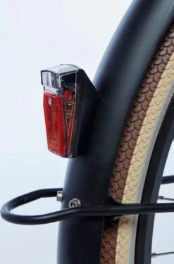 Cortina U4 - Stadsfiets - D50 - Jet Black Matt - R3 -Fietsen Kortingswinkel 790x1200 2