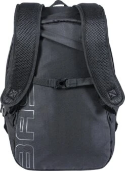 Basil Flex Fietsrugzak - Enkele Fietstas - 17 Liter - Zwart -Fietsen Kortingswinkel 878x1200 1