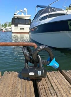 Pro-tect Cobalt Kabelslot 2,5 Meter Lang | ø20mm X 250cm | ART1 En VBV Keuring | Staalkabel Met Lussen En Hangslot | Slot Tuinmeubelen Terras Bootslot Jet Ski 12 Pro-tect Cobalt Kabelslot 2,5 Meter Lang | ø20mm X 250cm | ART1 En VBV Keuring | Staalkabel Met Lussen En Hangslot | Slot Tuinmeubelen Terras Bootslot Jet Ski -Fietsen Kortingswinkel 879x1200 2